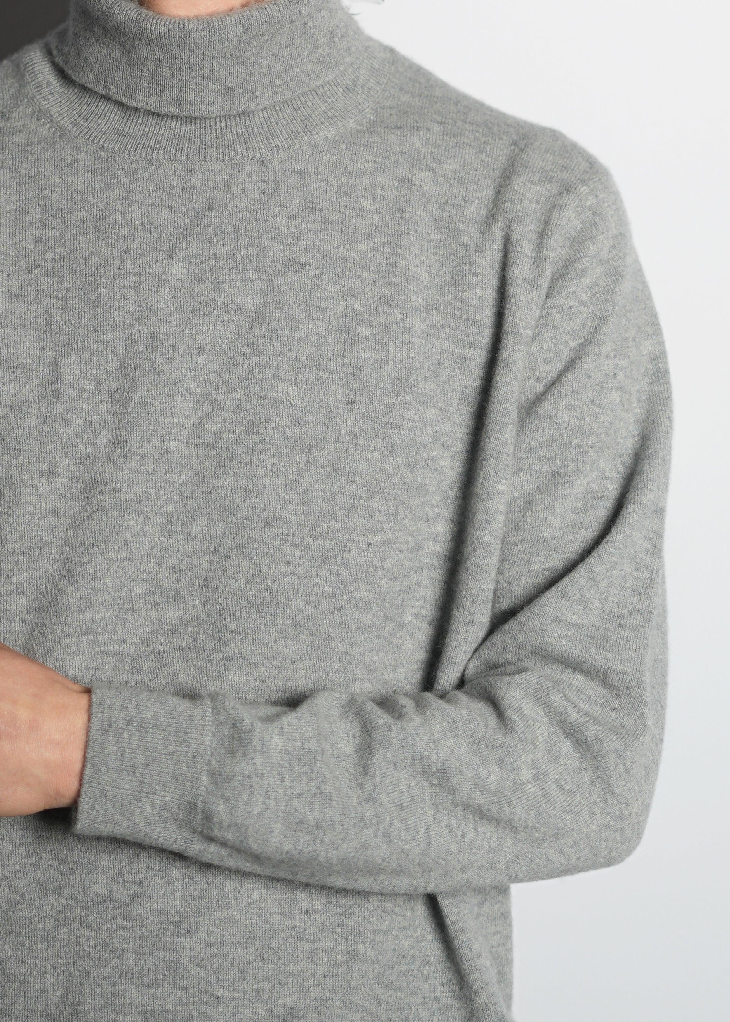 Classic Turtle Neck Cashmere Sweater - Kashme