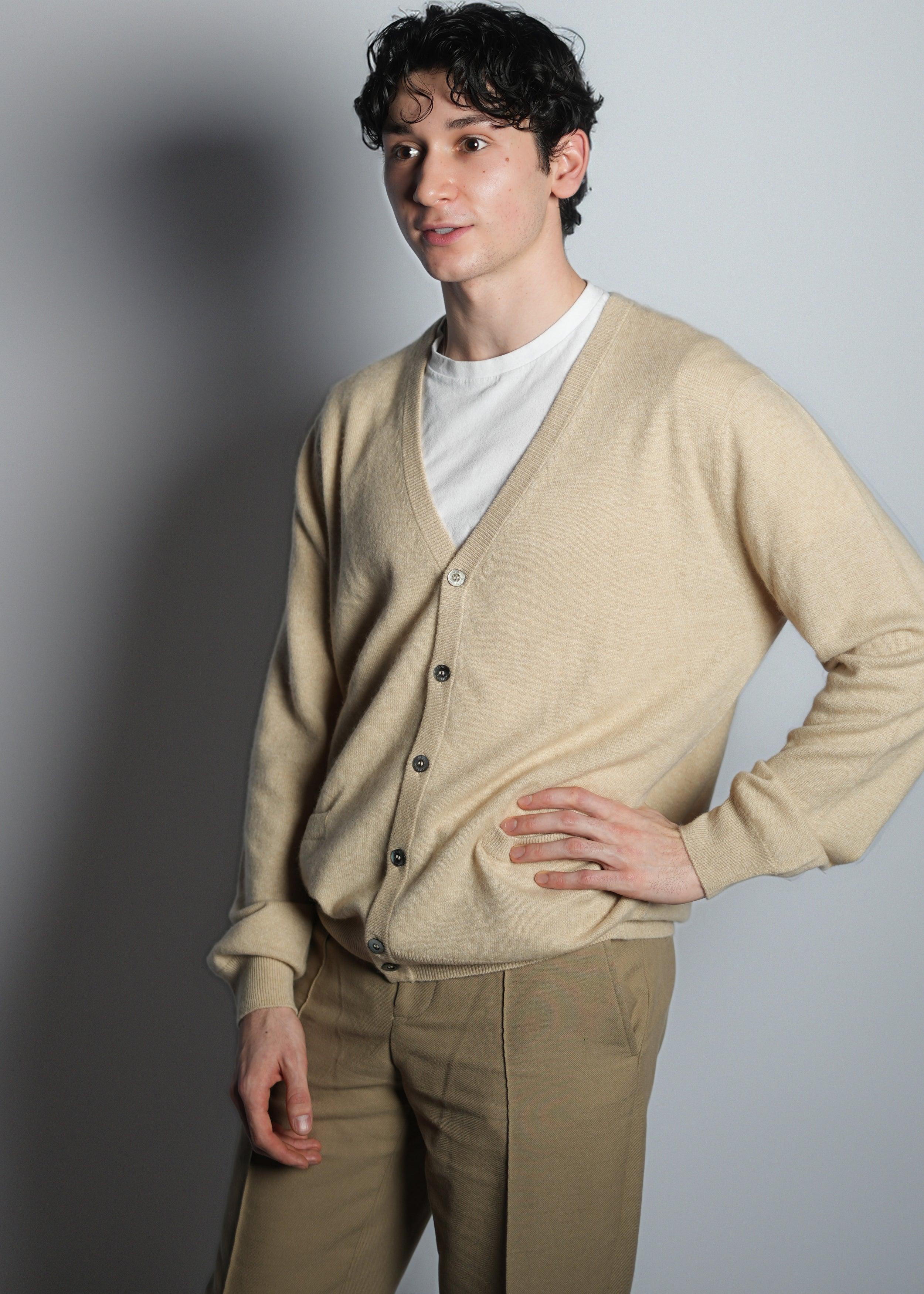 Cashmere V-neck Cardigan - Kashme