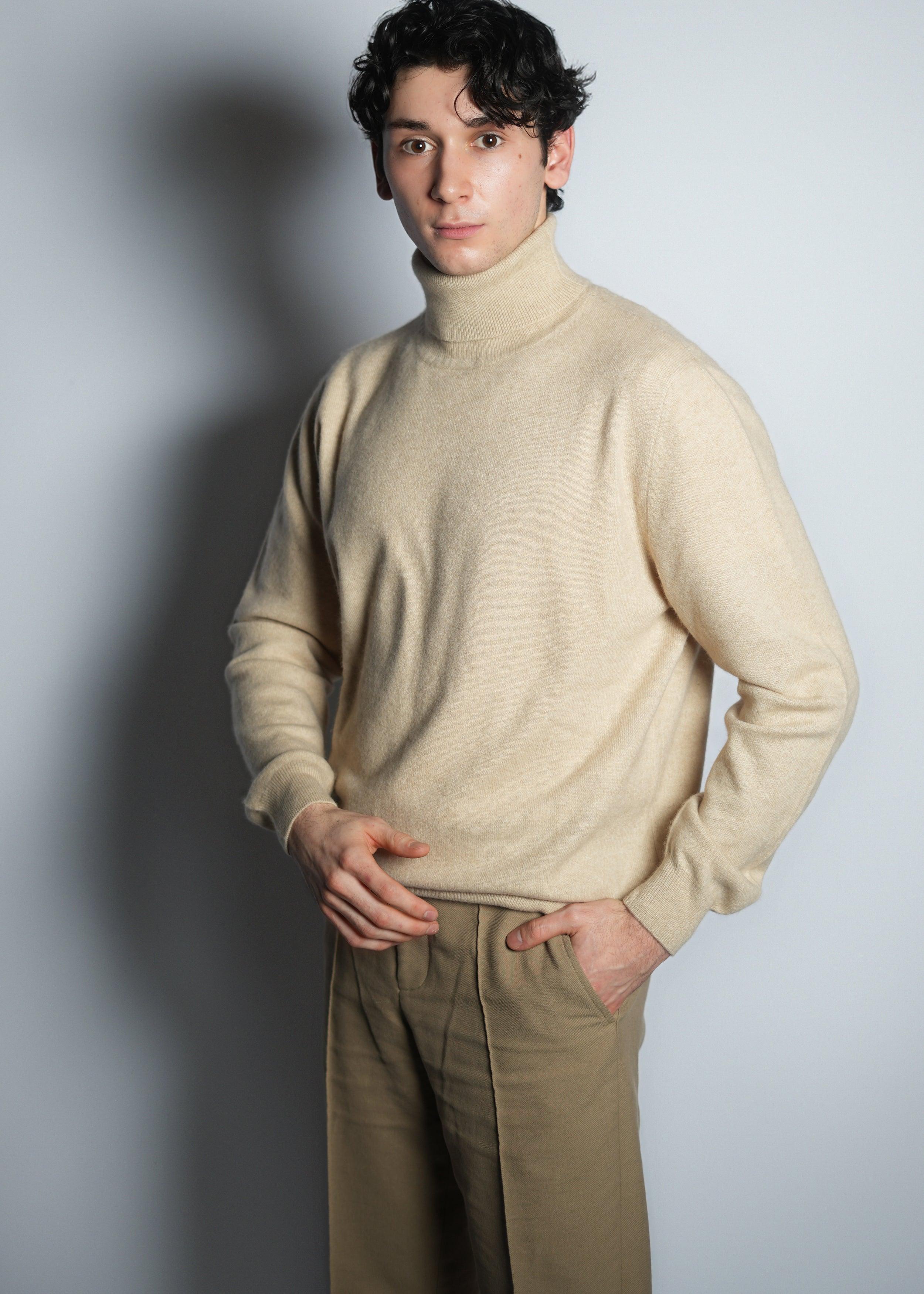 Classic Turtle Neck Cashmere Sweater - Kashme